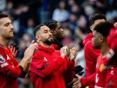 O que Matheus Cunha tem pensado depois de perder as duas últimas partidas do Man Utd, Ruben Amorim faz previsão Matheus Cunha warming up against Tottenham