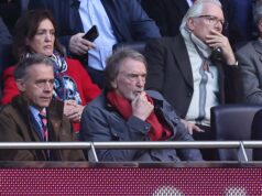 O que Sir Jim Ratcliffe sentiu que o Man Utd ‘realmente escorregou’ finalmente tem uma dinâmica importante de seis dígitos – opinião JJ Gabriel com suéter de aquecimento do Manchester United.