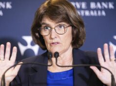 O que os quatro grandes bancos pensam que acontecerá com as taxas de juros no próximo ano A governadora do RBA, Michelle Bullock, em uma entrevista coletiva.