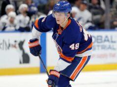 O que pode determinar se Matthew Schaefer dos Islanders fará parte da equipe do Canadá nas Olimpíadas Matthew Schaeffer patina no gelo durante a vitória dos Islanders por 2 a 1 em casa sobre o Lightning em 2 de dezembro de 2025.