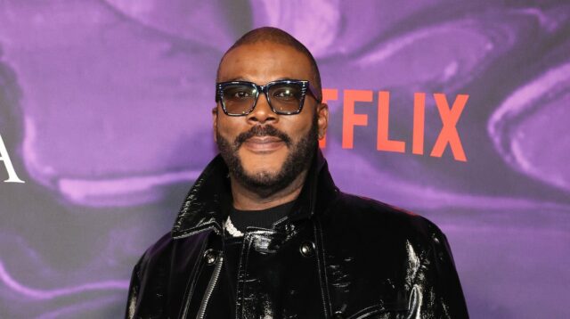 O segundo acusador de agressão sexual de Tyler Perry defende O segundo acusador de agressão sexual de Tyler Perry defende textos vazados detalhando amizade: 'Sobreviventes muitas vezes permanecem cordiais'