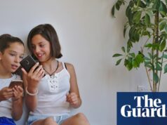 O uso das mídias sociais prejudica a capacidade de concentração das crianças, dizem pesquisadores O uso das mídias sociais prejudica a capacidade de concentração das crianças, dizem pesquisadores