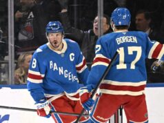 O vencedor do OT de JT Miller impulsiona o Rangers a superar os Canadiens para aumentar o posicionamento de wild card O pivô do Rangers, JT Miller (8), reage após marcar um gol contra os Canadiens.