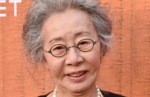 O vencedor do Oscar de ‘Minari’, Youn Yuh-jung, reflete sobre a carreira de seis décadas no Festival de Cinema de Cingapura: ‘Não sou o Papa, não tenho nenhuma mensagem’ O vencedor do Oscar de 'Minari', Youn Yuh-jung, reflete sobre a carreira de seis décadas no Festival de Cinema de Cingapura: 'Não sou o Papa, não tenho nenhuma mensagem'