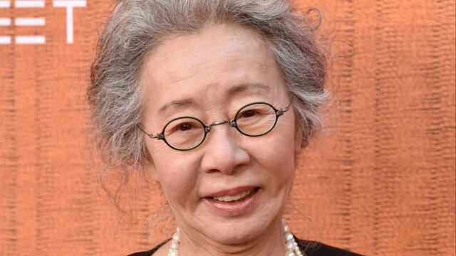 O vencedor do Oscar de 'Minari', Youn Yuh-jung, reflete sobre a carreira de seis décadas no Festival de Cinema de Cingapura: 'Não sou o Papa, não tenho nenhuma mensagem'
