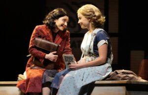 O veterano do teatro Sean Cercone lança casa de licenciamento para fornecer representação para musicais e peças O veterano do teatro Sean Cercone lança casa de licenciamento para fornecer representação para musicais e peças