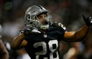 OPD diz que o público não pode ver o vídeo mostrando como Doug Martin morreu O running back Doug Martin (22) do Tampa Bay Buccaneers sai do campo após um dia de sucesso impressionante contra o Oakland Raiders em um jogo de futebol americano da NFL, domingo, 4 de novembro de 2012, no O.co Coliseum em Oakland, Califórnia. Martin correu para 251 jardas e quatro touchdowns, com a vitória dos Buccaneers por 42-32. (D. Ross Cameron/equipe)