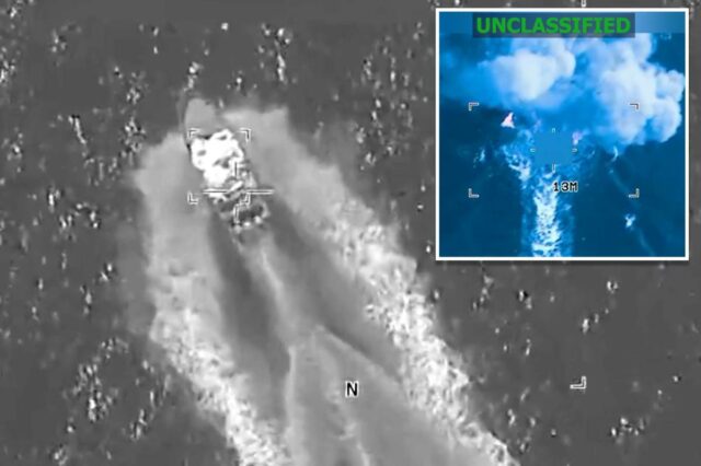 Imagem térmica de um barco alvo de ataque cinético.