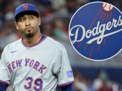 Onde a entrada do Mets movida a trombeta de Edwin Diaz se classifica à medida que se aproxima dos Dodgers O arremessador do Boston Red Sox, Jonathan Papelbon, reage após finalizar a final.