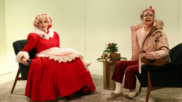 Onde assistir 'A Saturday Night Live Christmas'
