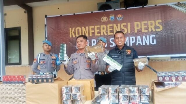 Ônibus turístico transporta 1,6 milhão de cigarros ilegais no valor de IDR 2 bilhões em Madura
