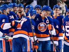 Os Resilient Islanders venceram os Golden Knights nos pênaltis enquanto o ataque avança Os Resilient Islanders venceram os Golden Knights nos pênaltis enquanto o ataque avança