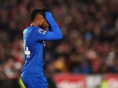 Os conselheiros de Antoine Semenyo temiam que ele pudesse estar cometendo um erro ao ingressar no Manchester City antes do United Antoine Semenyo dribla para o Bournemouth