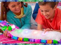 Os especialistas em brinquedos adoram este brinquedo sem tela – DJ Furby está à venda e será enviado antes do Natal DJ Furby