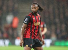 Os fãs do Man United apoiam esmagadoramente a mudança de Antoine Semenyo, mas ele ainda está atrás de uma transferência dos sonhos para 2026 Antoine Semenyo durante a partida da Premier League entre Manchester United e Bournemouth em Old Trafford em 2025 em Manchester, Inglaterra.