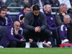 Os fãs do Man Utd acham que encontraram o substituto perfeito de Ruben Amorim para o Man Utd O técnico do Como, Cesc Fabregas, está de fora contra o Monza.