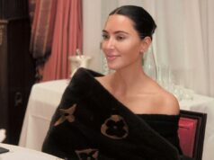 Os filhos de Kim Kardashian perguntam quando ela vai fazer uma plástica facial como Kris Jenner Os filhos de Kim Kardashian perguntam quando ela vai fazer uma plástica facial como Kris Jenner