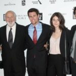 Os filhos de Rob e Michele Reiner dizem que um serviço memorial será realizado em uma ‘data posterior’