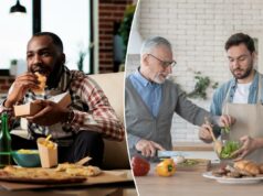 Os hábitos alimentares do seu pai podem ser parcialmente culpados pelos seus distúrbios metabólicos Filho e pai sênior cozinhando juntos em uma cozinha.