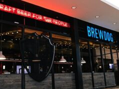 Os pubs mais imundos da Grã-Bretanha são nomeados e envergonhados: um em cada 40 bares falha nas classificações de higiene… então o YOURS é um deles? BrewDog, a moderna marca de cerveja artesanal 'punk', recebeu o vergonhoso prêmio de 'Melhoria Necessária' em seu pub no principal shopping center do centro da cidade de Aberdeen (foto)