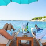 Aqueles com assuntos fiscais complicados e consultores financeiros disponíveis - isto é, os ricos - sabem como maximizar as suas deduções fiscais e fazer uso de lacunas valiosas