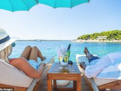 Os sete passos que as famílias ricas tomarão no próximo ano para maximizar o seu dinheiro… e por que você também deveria fazê-lo, independentemente da sua riqueza, revelados pelos principais especialistas financeiros Aqueles com assuntos fiscais complicados e consultores financeiros disponíveis - isto é, os ricos - sabem como maximizar as suas deduções fiscais e fazer uso de lacunas valiosas