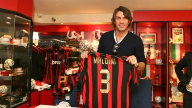 Os torcedores de Ronaldo se afastam primeiro, estes são os 3 jogadores mais mortíferos segundo Paolo Maldini
