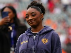 PETA critica Simone Biles por causa de novo cachorrinho PETA critica Simone Biles por causa de novo cachorrinho