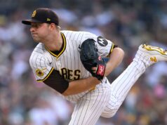 Padres deve perder arremessador veterano de US$ 75 milhões para AL Contender San Diego Padres pitcher Michael King