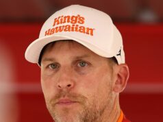 Pai do motorista da NASCAR Denny Hamlin morto após incêndio em uma casa na Carolina do Norte denny-hamlin-getty-1