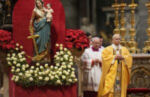 Papa Leão XIV celebra sua primeira missa na véspera de Natal O Papa Leão XIV celebra a missa da véspera de Natal na Basílica de São Pedro, no Vaticano.