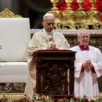 Papa Leão XIV celebra missa de Natal na Basílica de São Pedro, no Vaticano