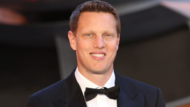 Paramount mantém oferta de US$ 30/ação para Warner Bros. Discovery Paramount mantém oferta de US$ 30/ação para Warner Bros. Discovery após conselho da WBD rejeita oferta hostil