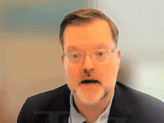 Passageiro de cruzeiro morreu como ‘George Floyd’ depois de receber 33 bebidas, afirma advogado 120925_kevin_hayes_george_floyd_kal