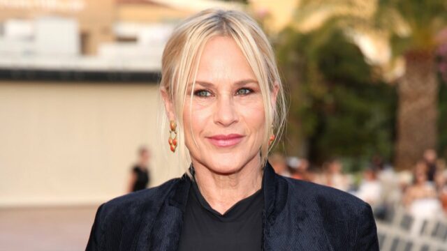Patricia Arquette condena a resposta pública à política de imigração de Trump como 'sociopatia em escala de massa'
