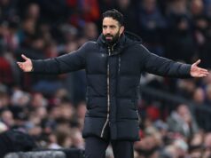 Paul Scholes cita duas figuras que são um problema maior do que Ruben Amorim para o Manchester United Sir Jim Ratcliffe, Omar Berrada e Jason Wilcox