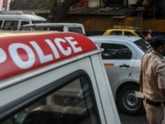 Pelo menos 23 pessoas morrem em incêndio em boate em Goa, na Índia Pelo menos 23 pessoas morrem em incêndio em boate em Goa, na Índia