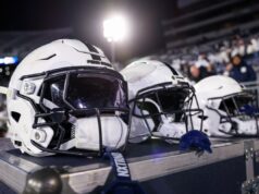 Penn State pode arrancar o explosivo Big 12 RB no portal de transferência Penn State Nittany Lions helmet