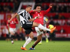 ‘Perplexos’… Os fãs do Man Utd concordam totalmente sobre Joshua Zirkzee sobre o ponto ‘impressionante’ na vitória por 1 a 0 sobre o Newcastle Joshua Zirkzee durante a partida da Premier League entre Manchester United e Everton em Old Trafford em 2025 em Manchester, Inglaterra.