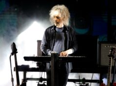 Perry Bamonte, guitarrista do Cure, morre aos 65 anos Perry Bamonte, guitarrista do Cure, morre aos 65 anos