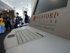 Pesquisador demitido de Stanford recebe liberdade condicional por alterar dados de câncer com insultos como ‘médico muito estúpido’ Pesquisador demitido de Stanford recebe liberdade condicional por alterar dados de câncer com insultos como 'médico muito estúpido'