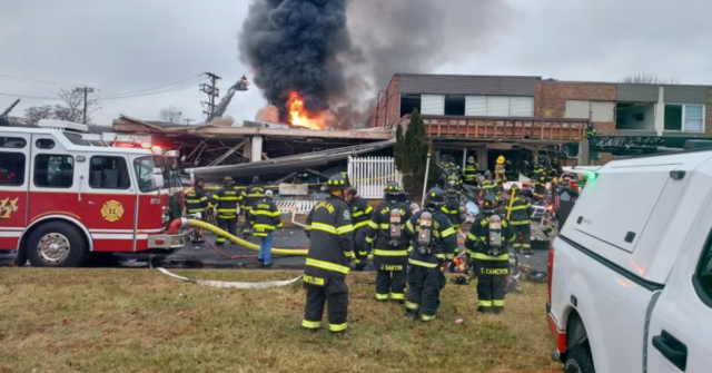 Pessoas que se acreditavam presas após explosão em casa de repouso nos EUA
