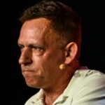 Peter Thiel alerta que a 'catástrofe' imobiliária nos EUA será um grande golpe para os jovens americanos, mas os boomers podem obter lucros inesperados
