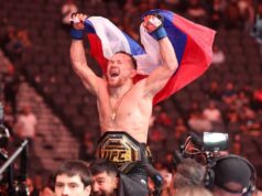 Petr Yan domina Merab Dvalishvili e conquista o cinturão peso galo no UFC 323 lightbox-info