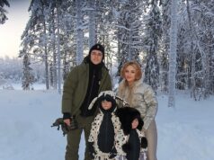 Phil Foden viaja para a Islândia com sua família enquanto Jamie Laing e Sophie Habboo embalam seu recém-nascido enquanto lideram as estrelas na celebração da véspera de Natal Phil Foden voou para a Islândia com sua família para um feriado de Natal com neve