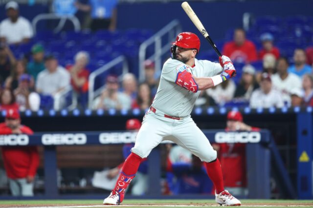 Phillies prevê perder Kyle Schwarber e contratar Yankees Superstar
