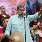 O presidente venezuelano, Nicolás Maduro, em um comício em Caracas na quarta-feira.