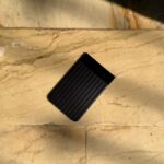 Plaud Note Pro é um excelente gravador com IA que carrego para todo lugar