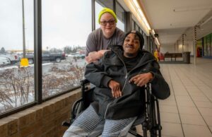 ‘Poder nos números’: trabalhadores de assistência domiciliar em Michigan formam um sindicato estadual 2025.12.06-CM-Ravina-Photo-By-Alejandro-Ugualde-Sandoval-13-scale.JPG