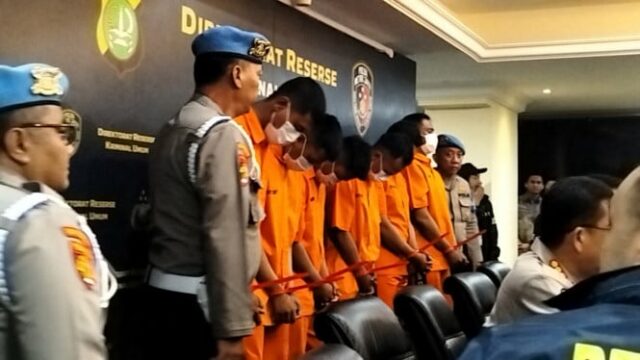 Polícia Nacional revela fatos chocantes: 6 membros da sede da Polícia Nacional revela fatos chocantes: 6 membros da sede da Polícia Nacional da Yanma espancaram 2 pessoas até a morte